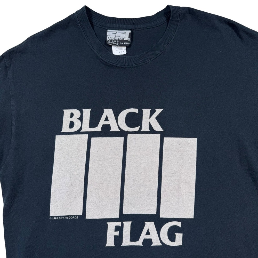 Vintage Black Flag T Shirt Mens Large SST Records Y2K Punk Rock Band Logo Tee